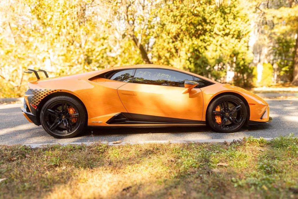 Used 2021 Lamborghini Huracan EVO Base For Sale (Sold) | Lapin