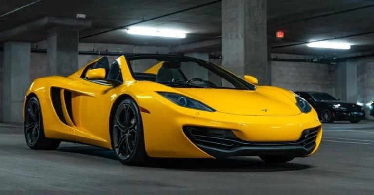 2014 McLaren 12C Base