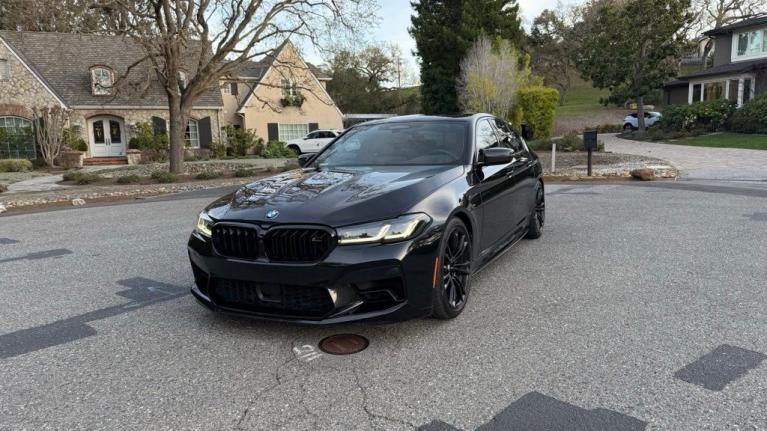 2022 BMW M5 -'s photo
