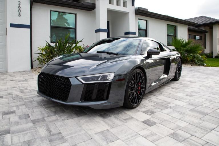 2017 Audi R8 V10 Coupe quattro S tronic's photo